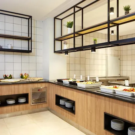 Hotel Marvel - Fully Renovated Free Access 4*