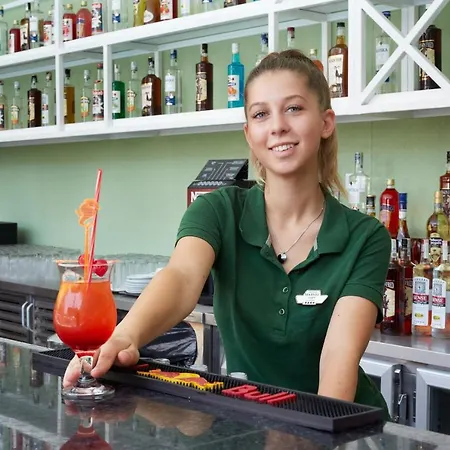 Marvel - Fully Renovated Free Access Hotel Sunny Beach