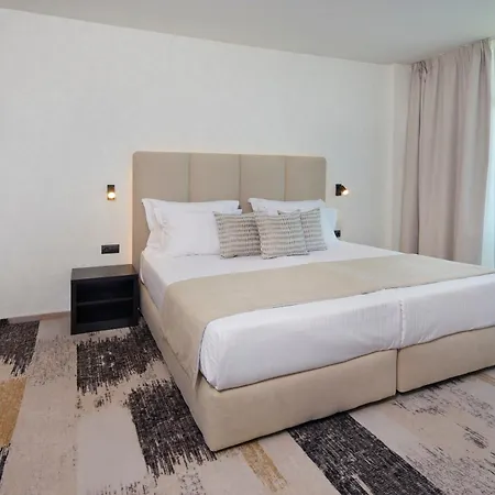 Hotel Marvel - Fully Renovated Free Access Sunny Beach