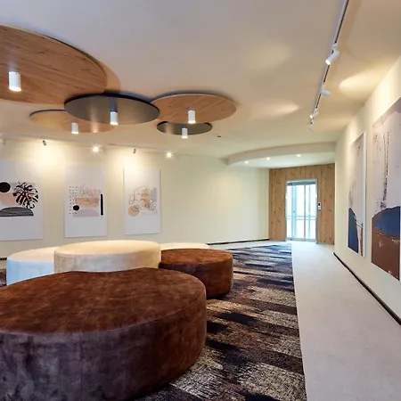 Hotell Marvel - Fully Renovated Free Access