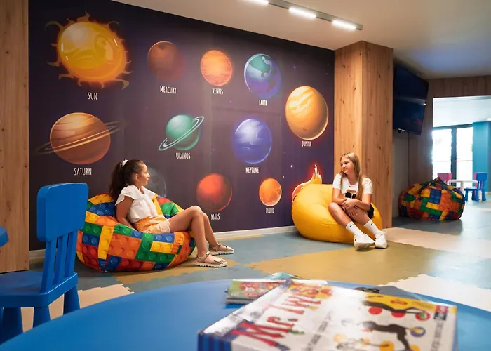 Marvel - Fully Renovated Free Access Hotel 4*