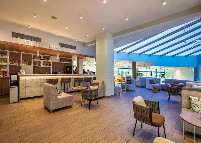 Hotel Marvel - Fully Renovated Free Access 4*