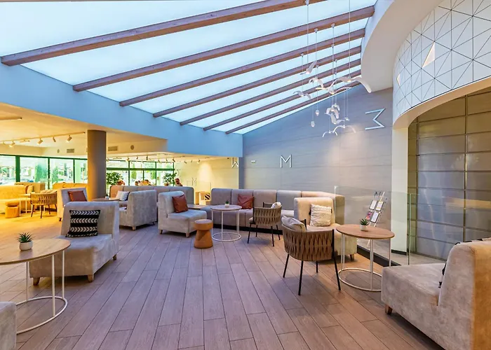 Marvel - Fully Renovated Free Access 4* Sunny Beach