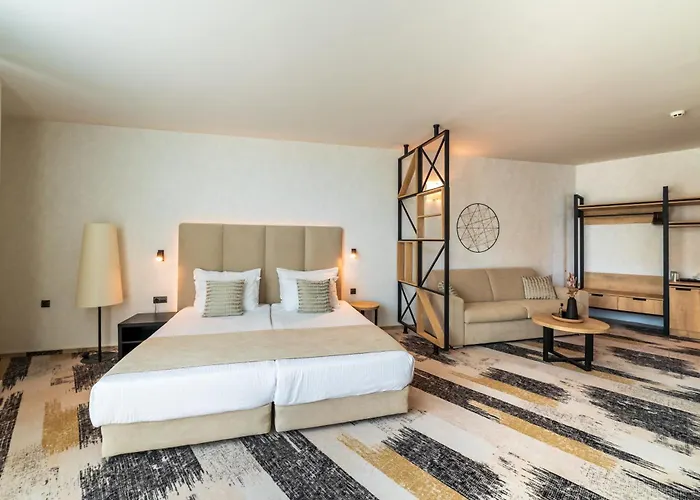 Hotel Marvel - Fully Renovated Free Access Słoneczny Brzeg