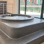 Marvel - Fully Renovated Free Access Hotel