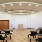 Hotel Marvel - Fully Renovated Free Access 4*