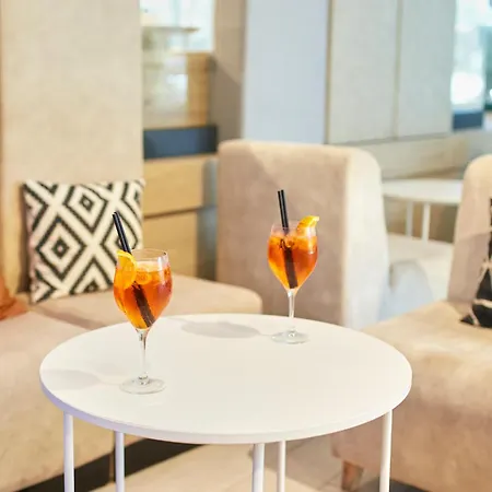 Marvel - Fully Renovated Free Access Otel Sunny Beach