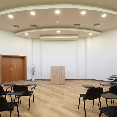 מלון Marvel - Fully Renovated Free Access 4*