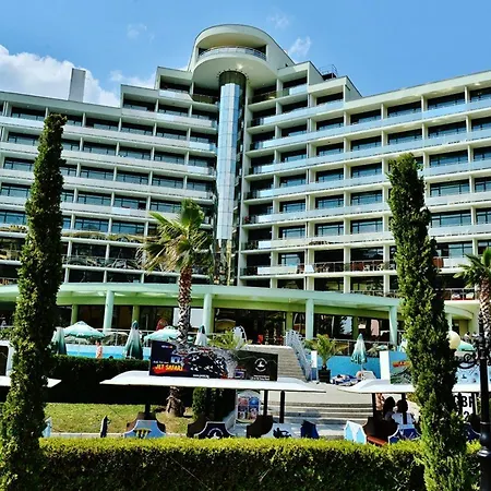 Hotel Marvel - Fully Renovated Free Access