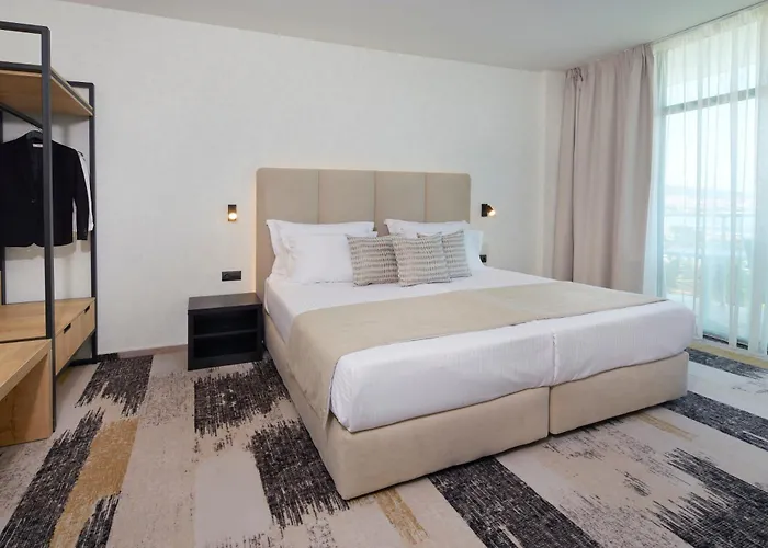 Hotel Marvel - Fully Renovated Free Access Sunny Beach