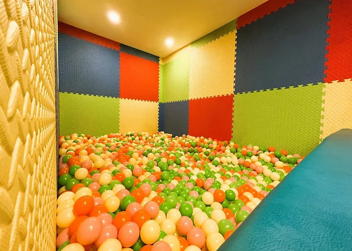 Hotel Marvel - Fully Renovated Free Access